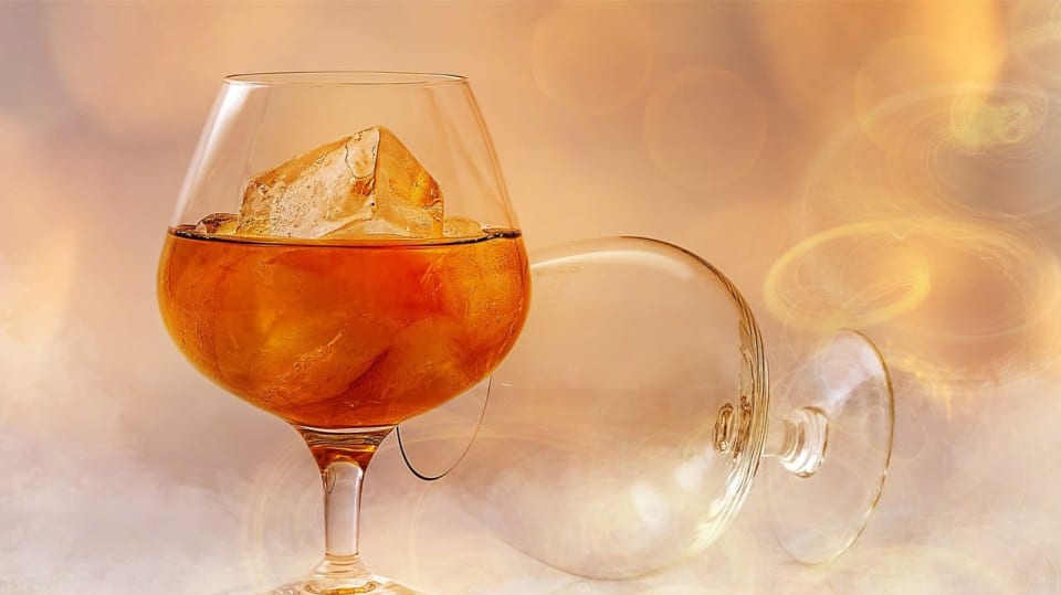 Sklenku brandy a pak jít běhat - toť plán hodný architekta
